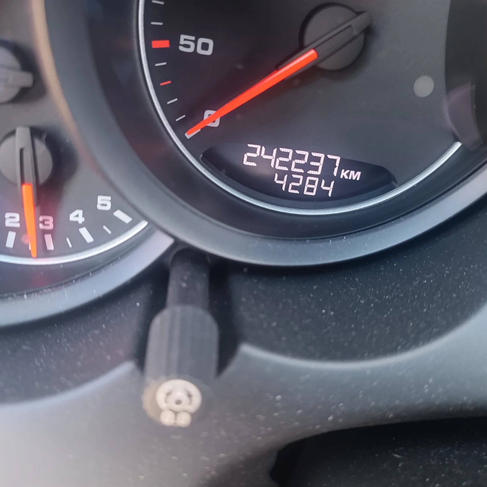 Porsche Cayenne S 4.2T, снимка 16 - Автомобили и джипове - 54715643