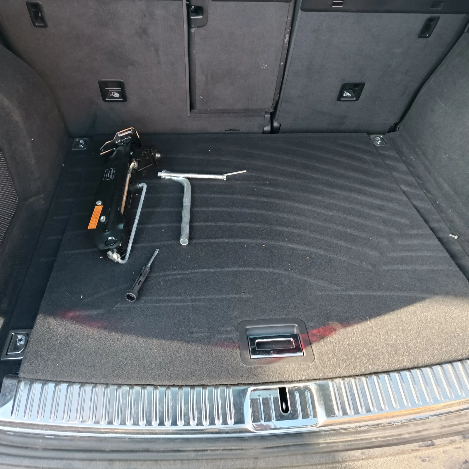 Porsche Cayenne S 4.2T, снимка 9 - Автомобили и джипове - 54715643