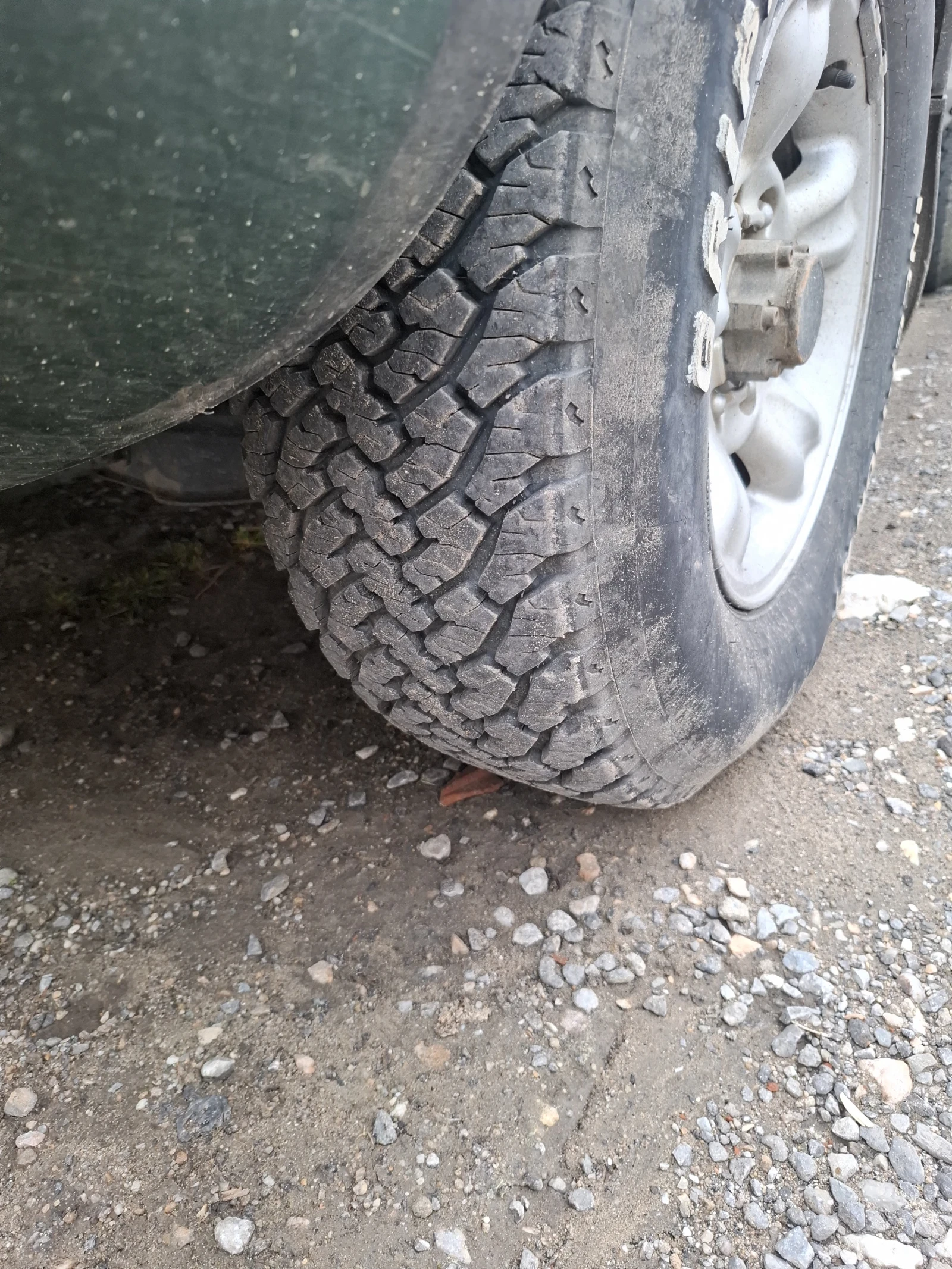 Nissan Terrano, снимка 6 - Автомобили и джипове - 54749334