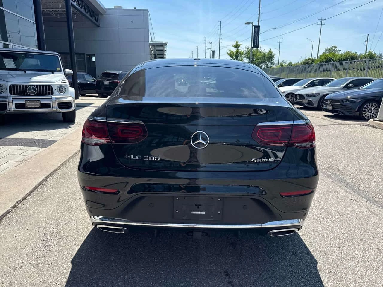 Mercedes-Benz GLC * 300 * АВТОКРЕДИТ БЕЗ ПЪРВОНАЧАЛНА ВНОСКА* , снимка 4 - Автомобили и джипове - 55300586