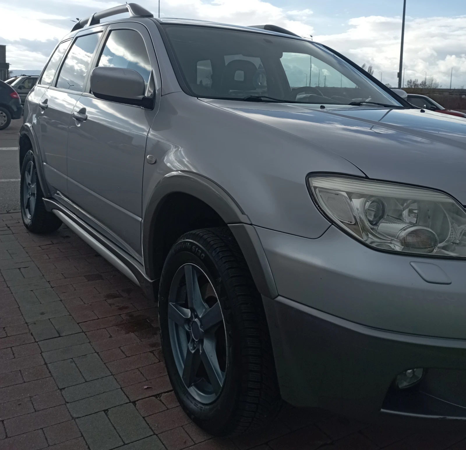 Mitsubishi Outlander 2.4 Mivek 160 к.с, снимка 8 - Автомобили и джипове - 55313821