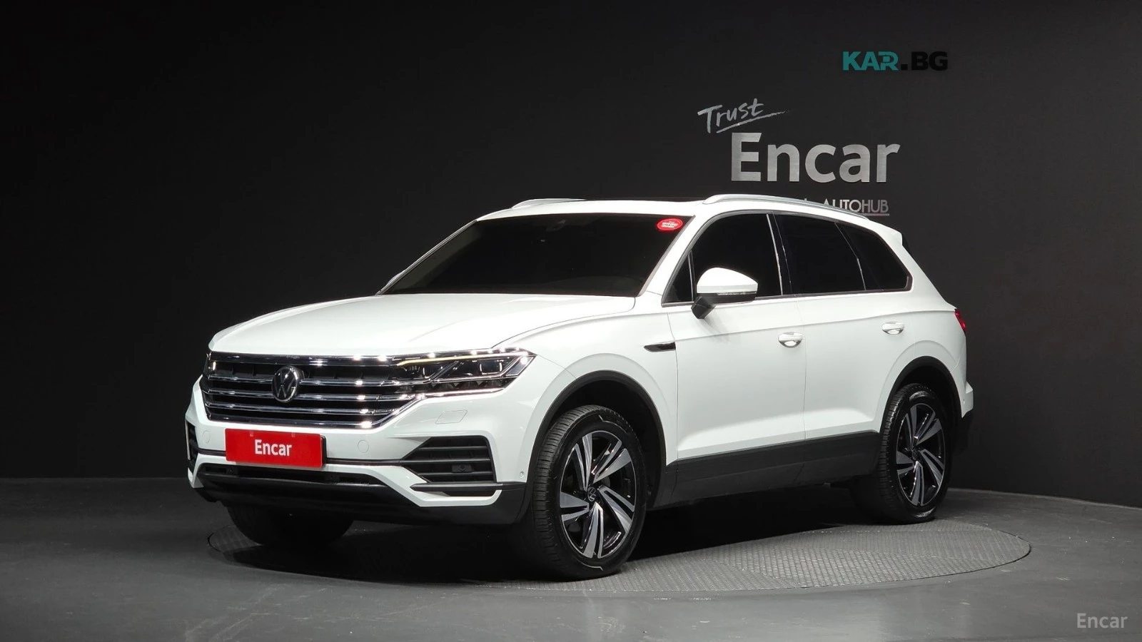 VW Touareg 3.0 TDI* PREMIUM* МАСАЖ* ДИСТРОНИК* ПАНО* ОБДУХВ* 