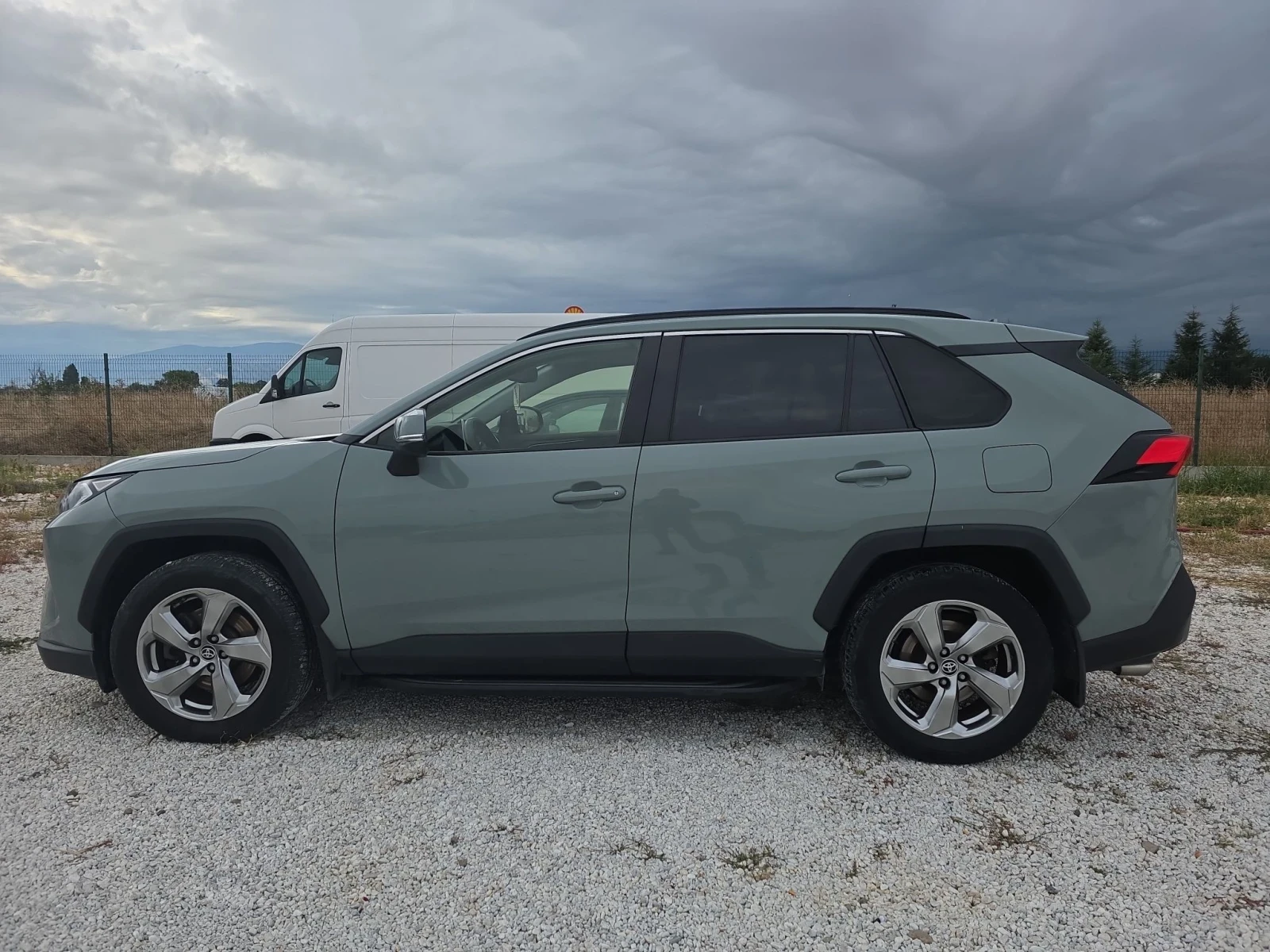 Toyota Rav4 2.0, снимка 6 - Автомобили и джипове - 56227598