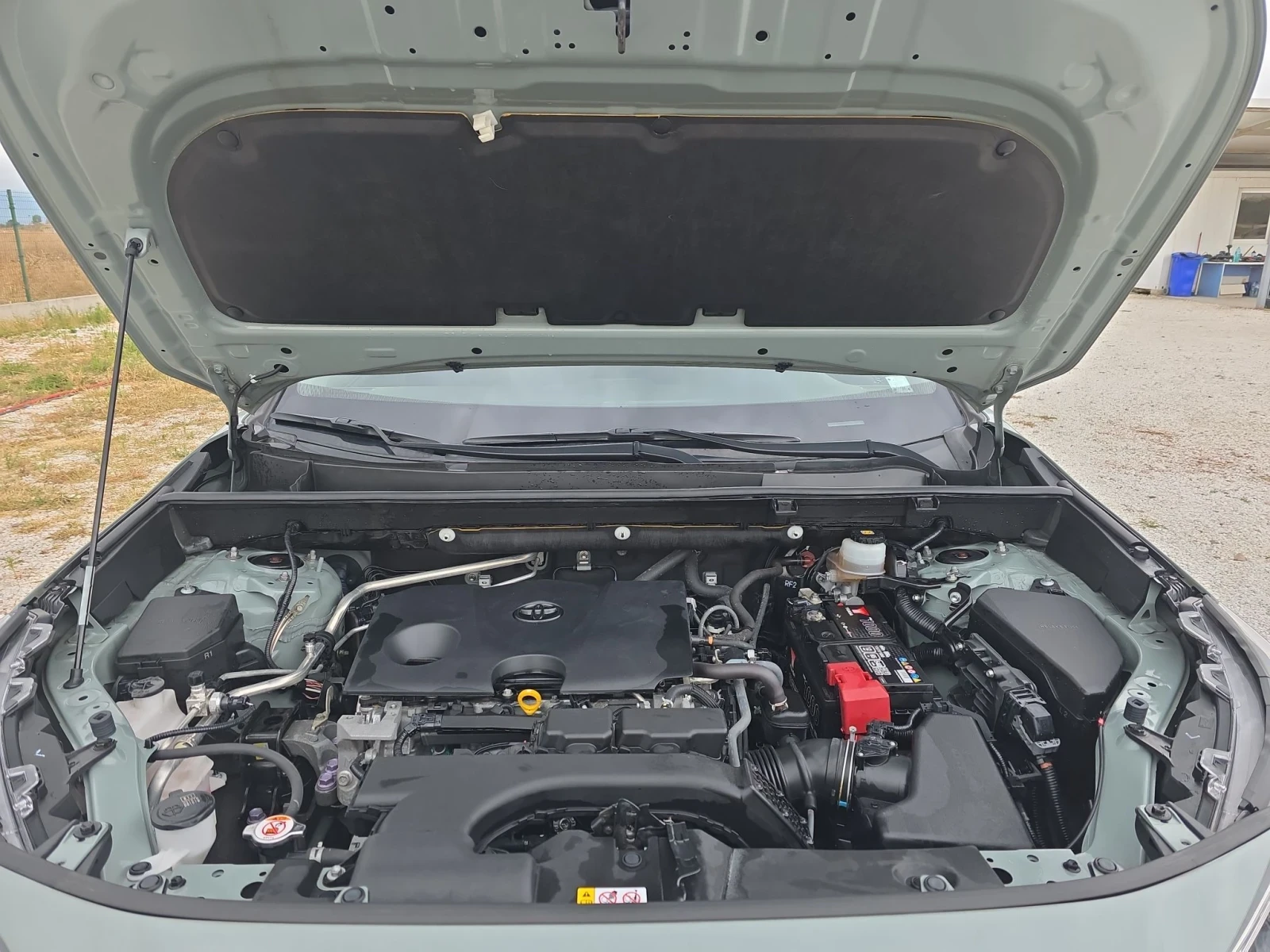 Toyota Rav4 2.0, снимка 17 - Автомобили и джипове - 56227598