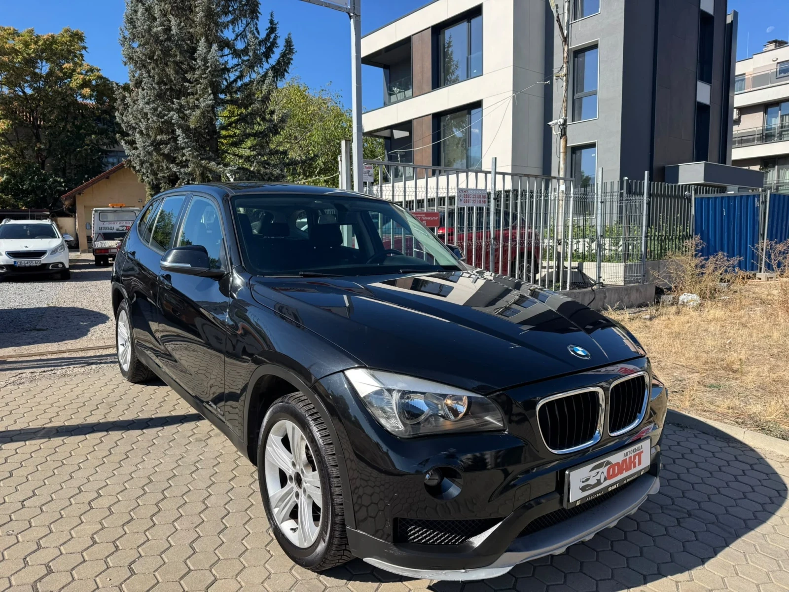 BMW X1 2.0D/AVTOMAT/NAVI, снимка 3 - Автомобили и джипове - 56313725