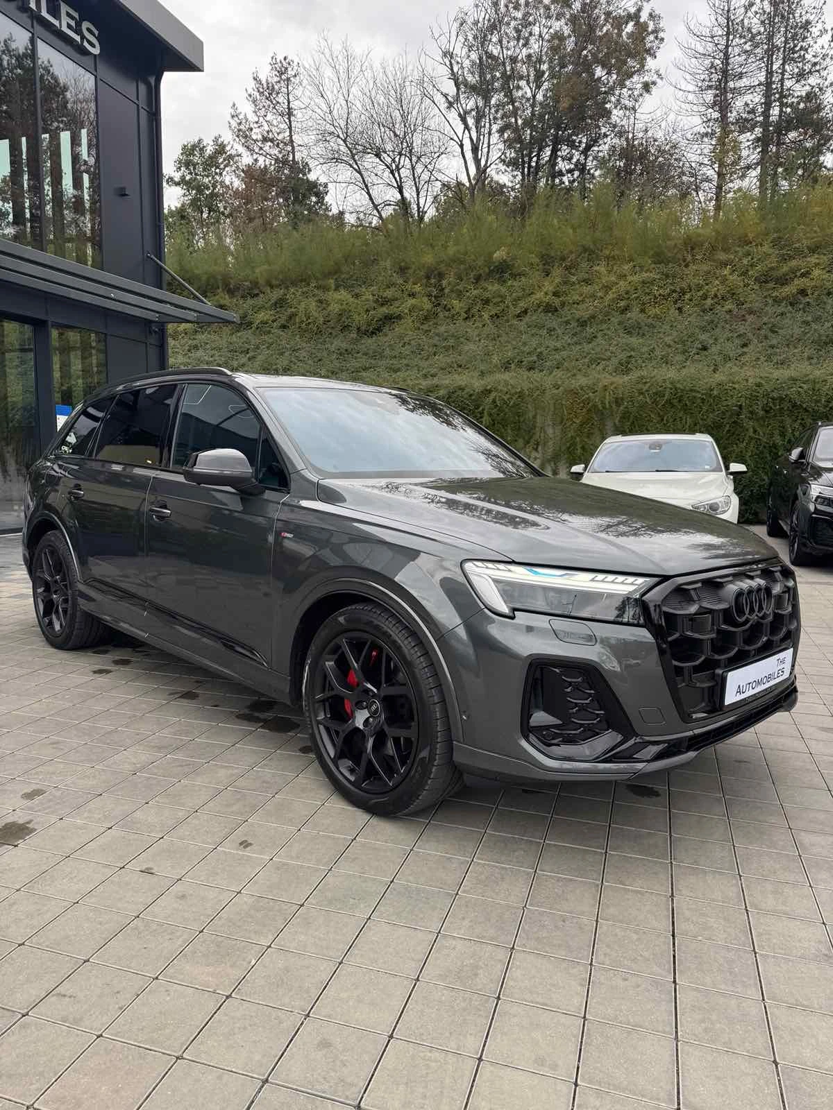 Audi Q7 S-LINE, снимка 2 - Автомобили и джипове - 56706347