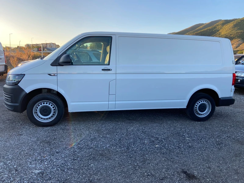 VW Transporter T6 2.0 МАКСИ БАЗА, снимка 4 - Бусове и автобуси - 52190620