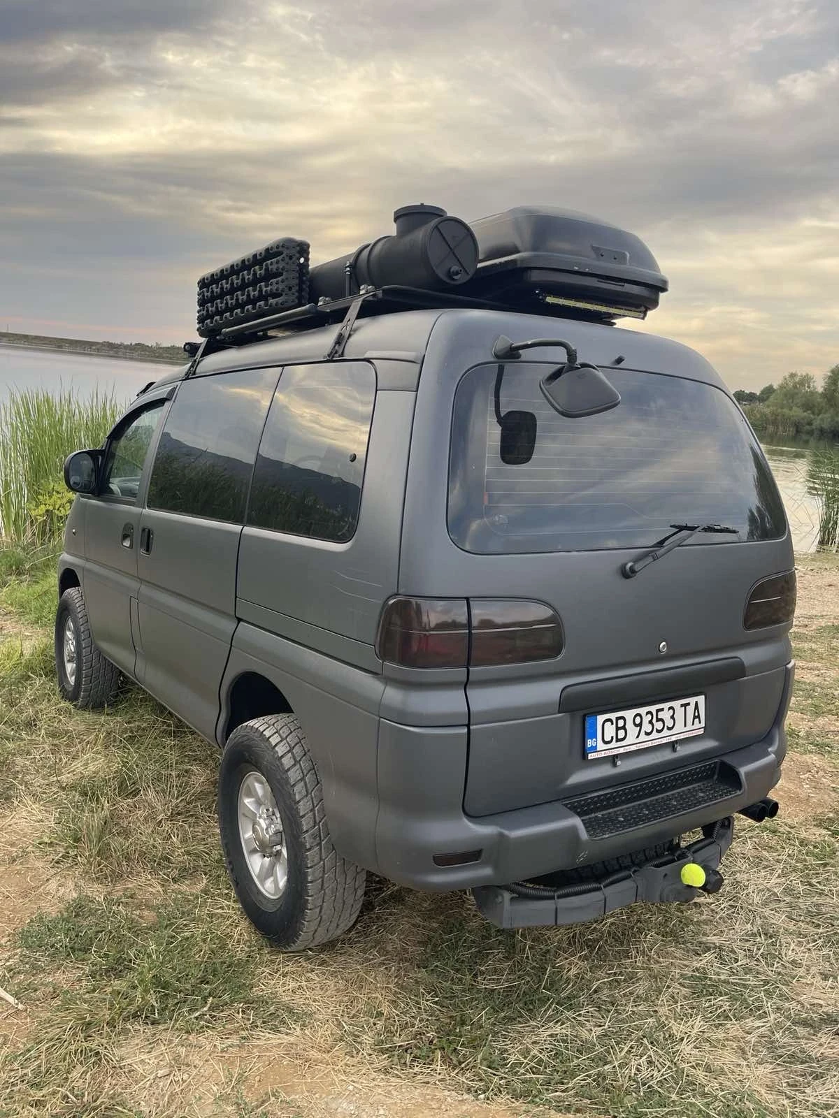 Mitsubishi Delica 2.8 tdi 4X4 уникат - изображение 10
