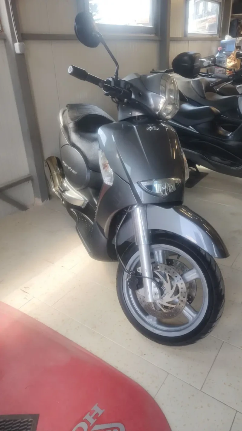 Aprilia Scarabeo 500, снимка 10 - Мотоциклети и мототехника - 51468888