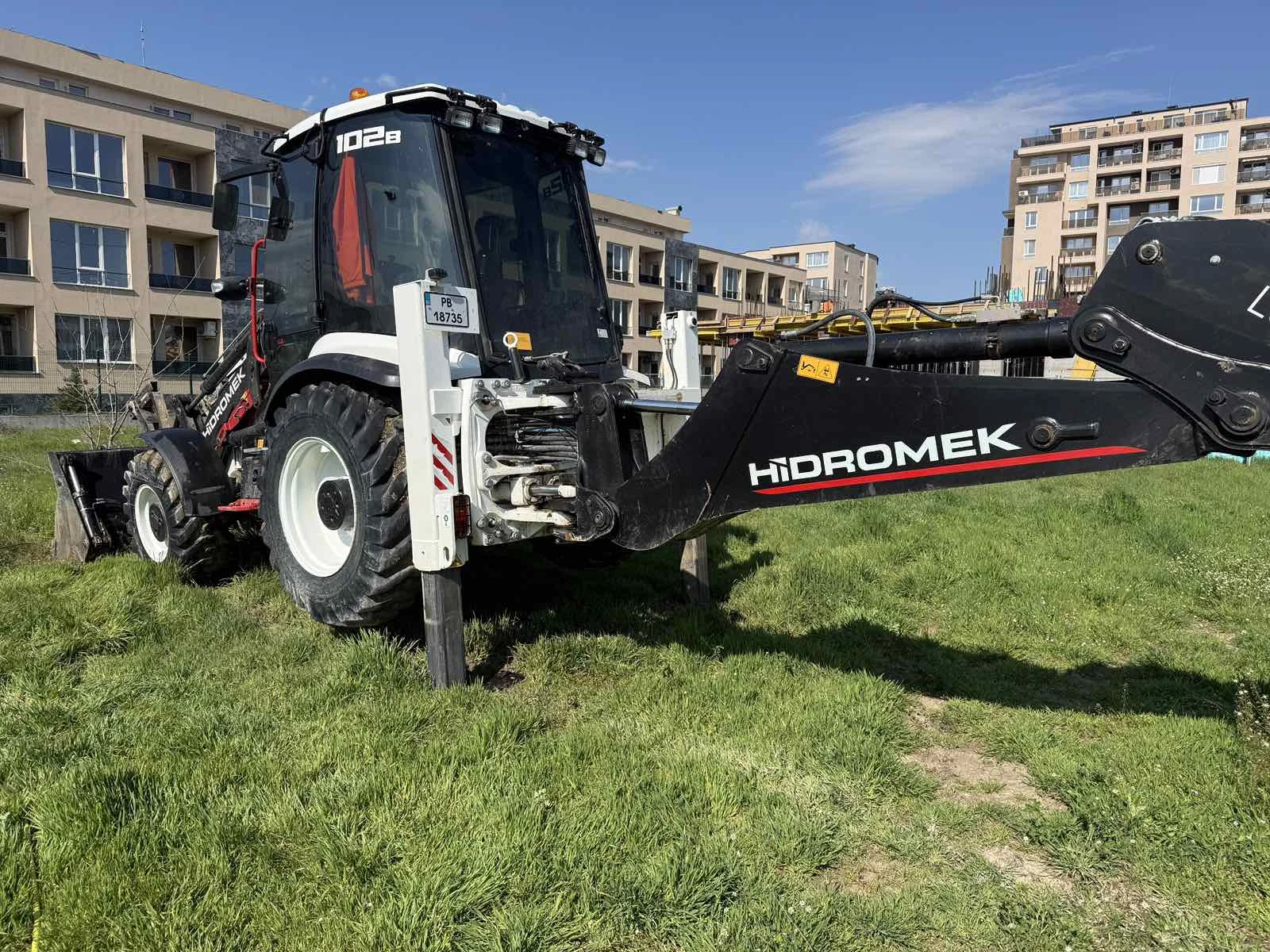 Багер Hidromek HMK 120B ALPHA, снимка 5 - Индустриална техника - 56531663
