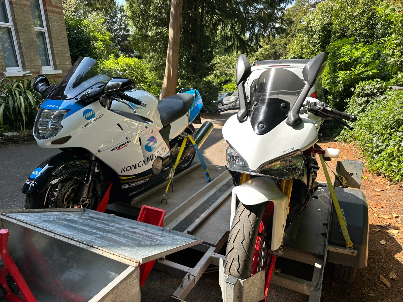 �� ��������� Buffalo  | Mobile.bg � ����������� 11