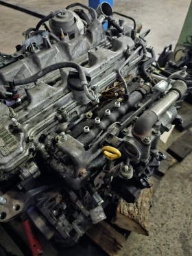 Двигател за Toyota Corolla Verso D-CAT 2.2, снимка 1