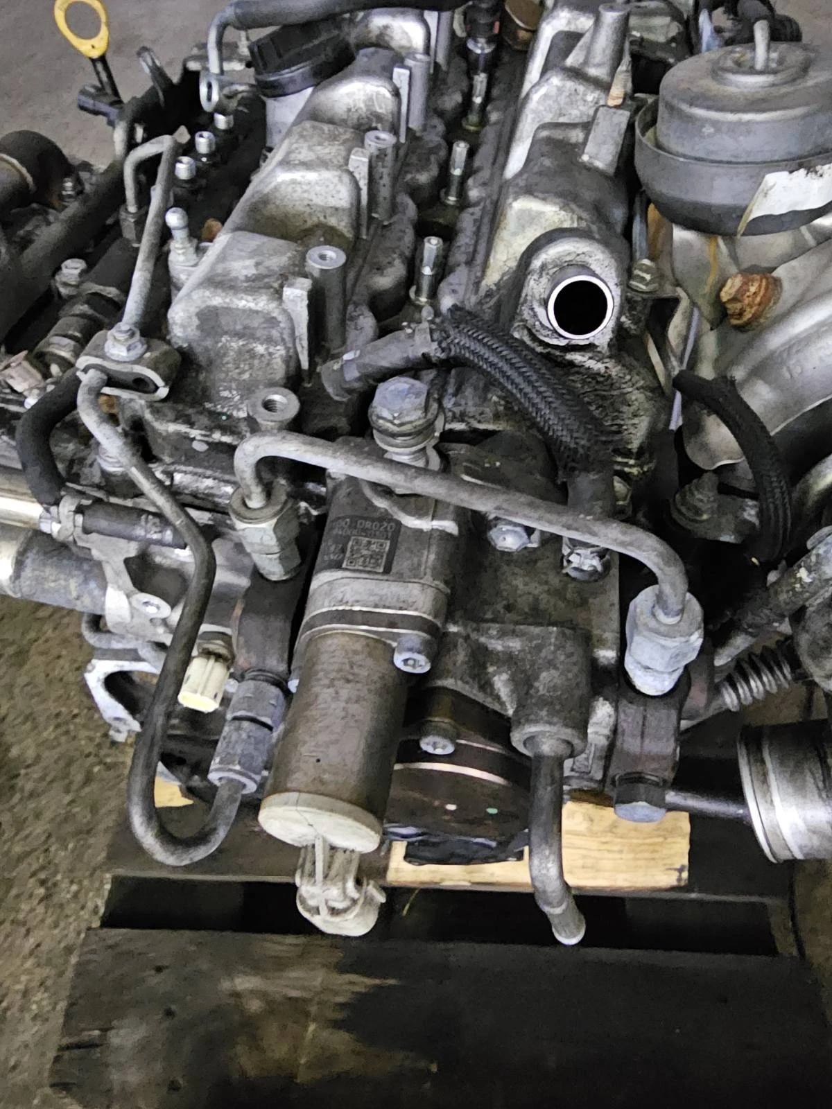 Двигател за Toyota Corolla Verso D-CAT 2.2, снимка 4 - Части - 54030711