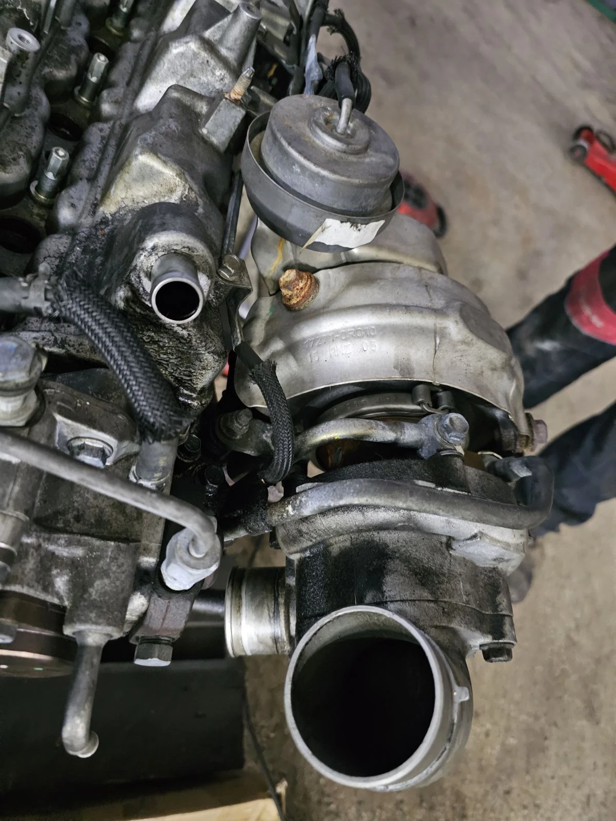 Двигател за Toyota Corolla Verso D-CAT 2.2, снимка 5 - Части - 54030711