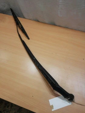 Рамо чистачка дясно Тойота Рав4 07г.