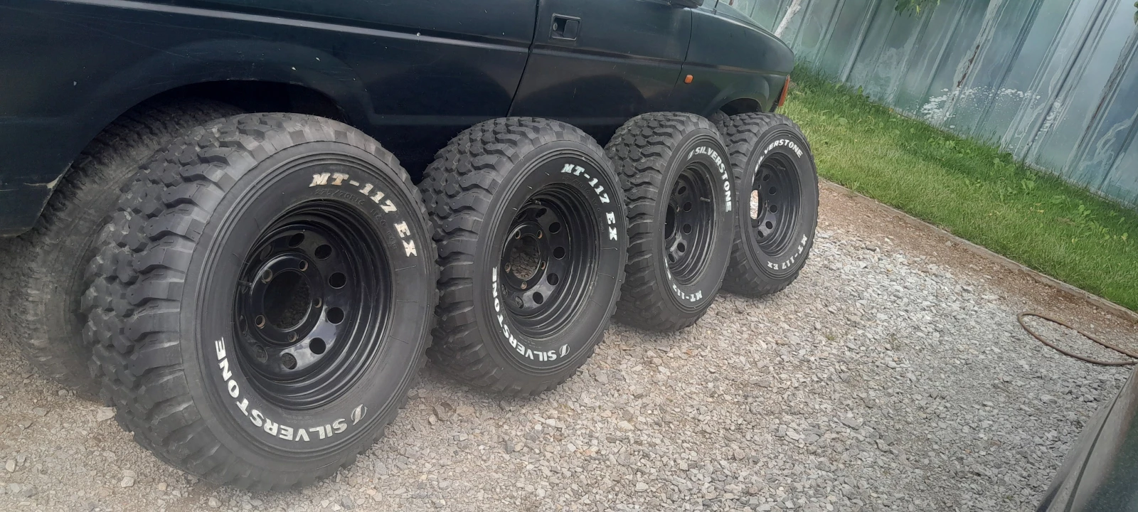 ���� � ������ 275/70R16 �� Land Rover Defender | Mobile.bg � ����������� 1
