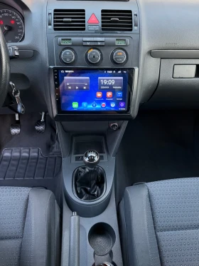 VW Touran 2.0 TDI (136 Hp), 99000KM, снимка 13