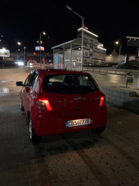 Toyota Yaris, снимка 12