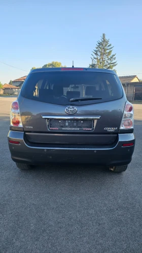 Toyota Corolla verso 1.8 7МЕСТА, снимка 8