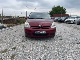 Toyota Corolla verso 