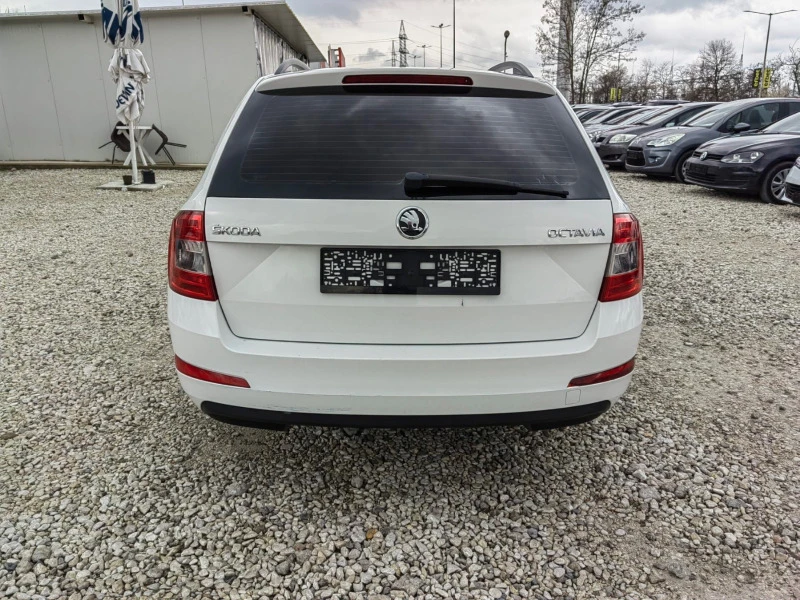 Skoda Octavia 1.6tdi 110k* DSG* Nova* UNIKAT* , снимка 7 - Автомобили и джипове - 40051275