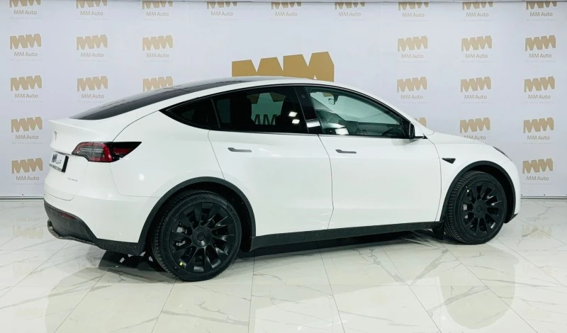 Tesla Model Y Long Range AWD, снимка 2 - Автомобили и джипове - 41327425