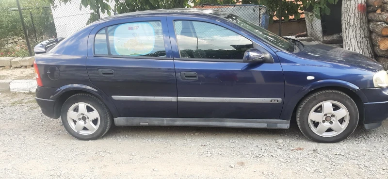 Opel Astra, снимка 1 - Автомобили и джипове - 46993354