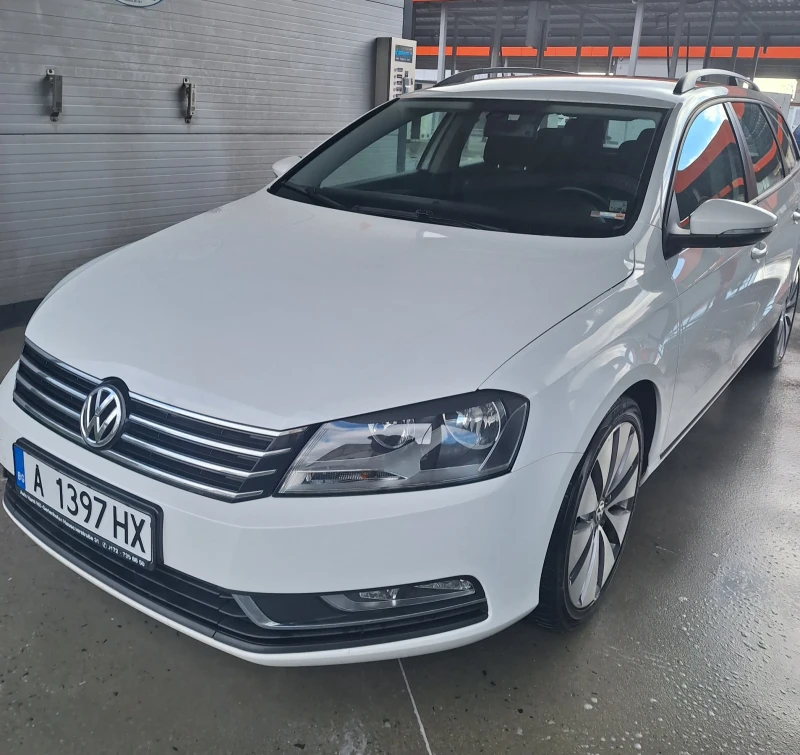 VW Passat, снимка 1 - Автомобили и джипове - 47777323