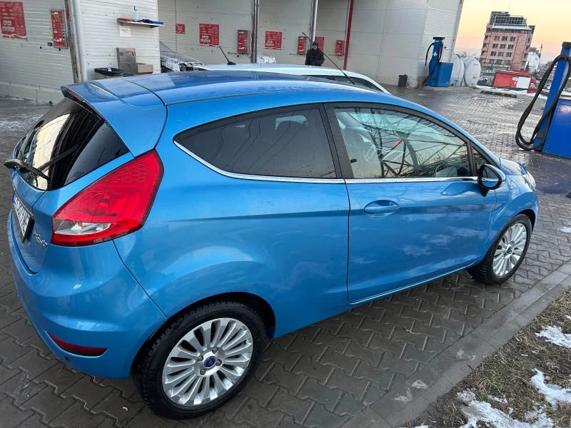 Ford Fiesta, снимка 3 - Автомобили и джипове - 48560155