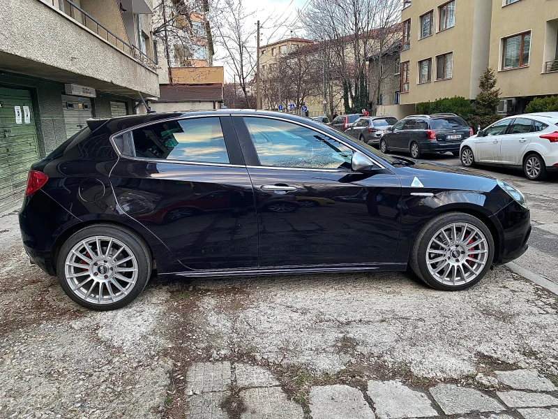 Alfa Romeo Giulietta 1750 TBI, снимка 3 - Автомобили и джипове - 49276878