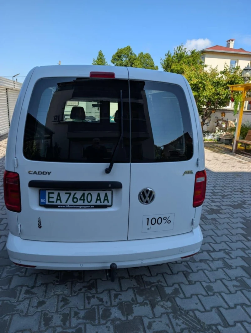 VW Caddy MAXI, снимка 6 - Автомобили и джипове - 52517543