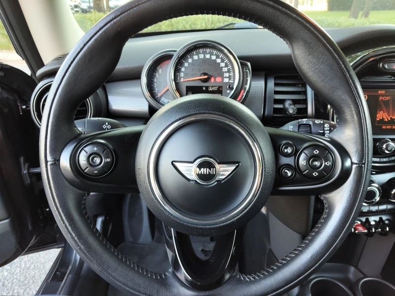 Mini Cooper 1, 5i 136ps KEYLESS GO, снимка 8 - Автомобили и джипове - 51594025