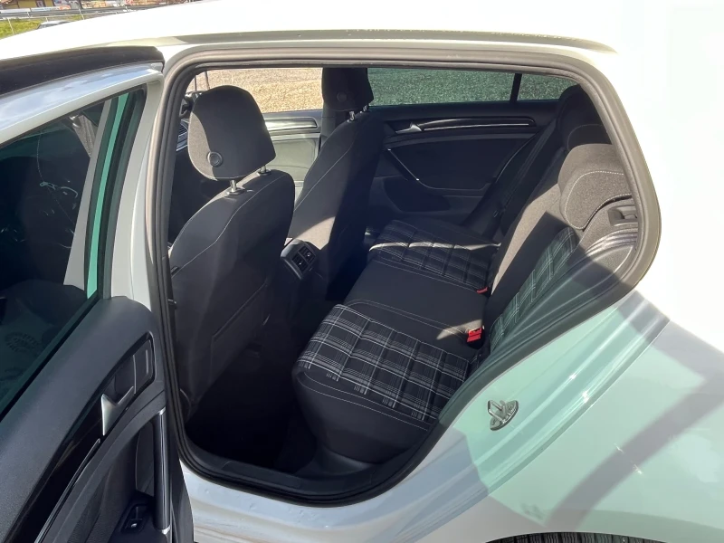 VW Golf GTD 2.0TDI 184hp Автомат & Ръчни, снимка 11 - Автомобили и джипове - 52426618