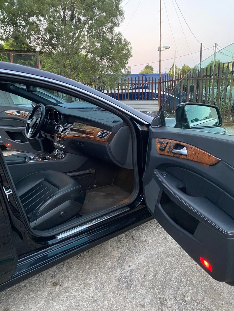 Mercedes-Benz CLS 500 Amg pack, снимка 13 - Автомобили и джипове - 52542820