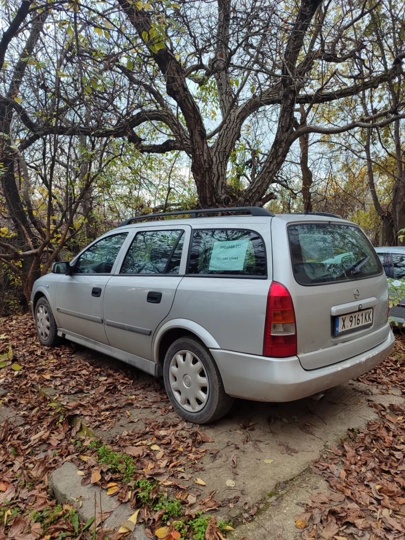 Opel Astra 1, 6 i, снимка 4 - Автомобили и джипове - 52514357