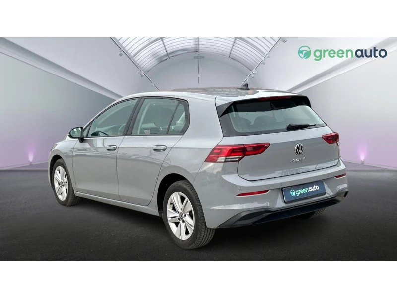 VW Golf 2.0 TDi Life M/T, Месечна вноска от 444 лв., снимка 2 - Автомобили и джипове - 52553815