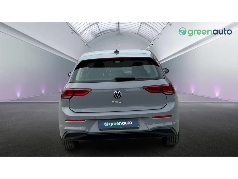 VW Golf 2.0 TDi Life M/T, Месечна вноска от 444 лв., снимка 4 - Автомобили и джипове - 52553815