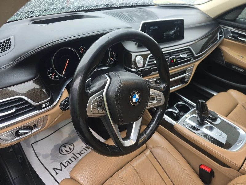 BMW 740 HARMON* KARDON* ХЕДЪП* ОБДУХВАНЕ* LANE* ASSIST* , снимка 10 - Автомобили и джипове - 52734910