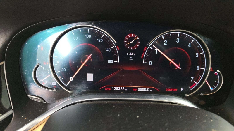 BMW 740 HARMON* KARDON* ХЕДЪП* ОБДУХВАНЕ* LANE* ASSIST* , снимка 12 - Автомобили и джипове - 52734910