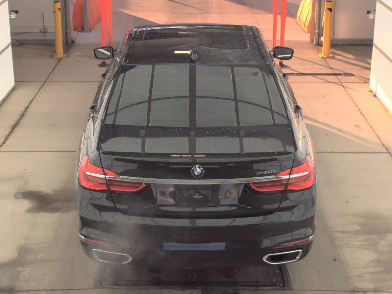 BMW 740 HARMON* KARDON* ХЕДЪП* ОБДУХВАНЕ* LANE* ASSIST* , снимка 8 - Автомобили и джипове - 52734910