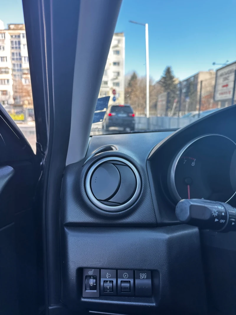 Mazda 3 1, 6, снимка 10 - Автомобили и джипове - 52928380