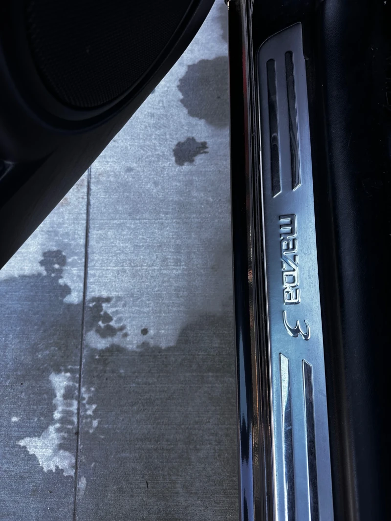 Mazda 3 1, 6, снимка 13 - Автомобили и джипове - 52928380