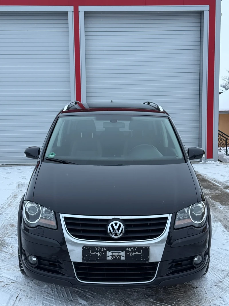 VW Touran CROSS 1.9TDI, снимка 3 - Автомобили и джипове - 53089197