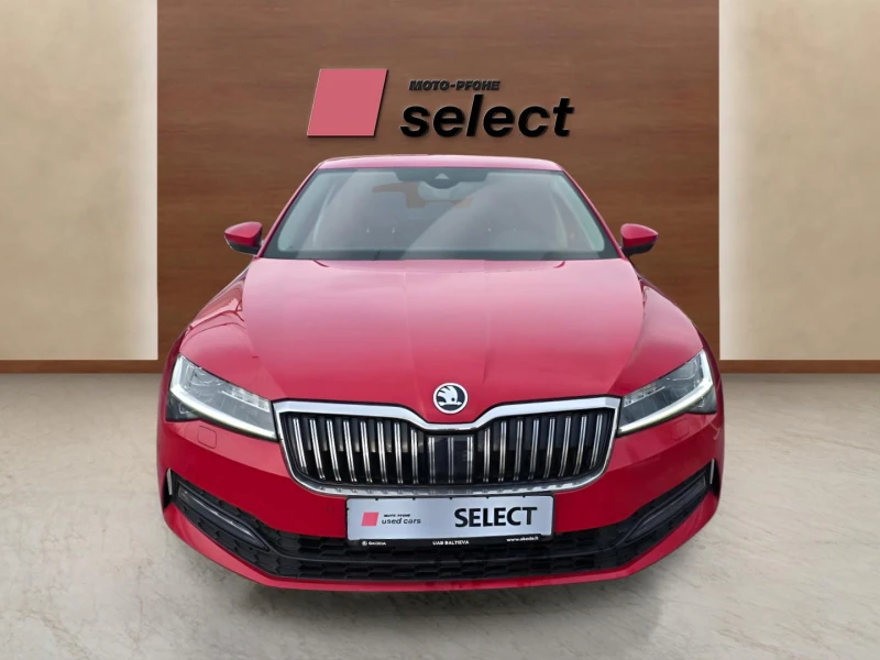 Skoda Superb 2.0 TDI, снимка 2 - Автомобили и джипове - 53268364