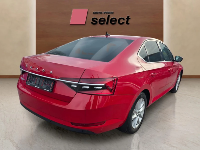 Skoda Superb 2.0 TDI, снимка 5 - Автомобили и джипове - 53268364