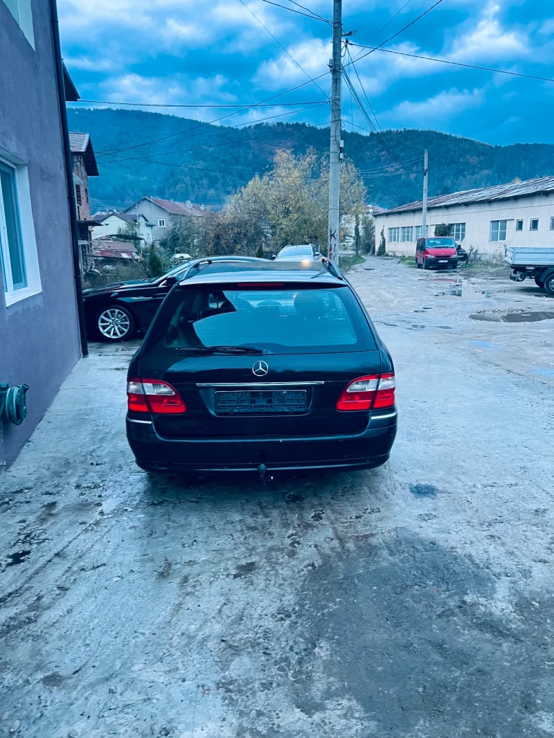 Mercedes-Benz E 320, снимка 4 - Автомобили и джипове - 53350144