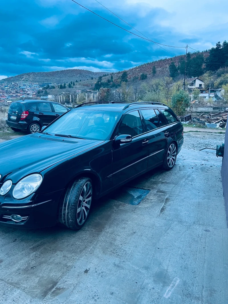 Mercedes-Benz E 320