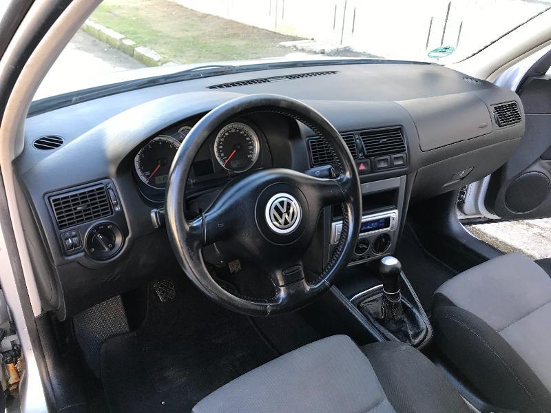 VW Golf 2.0i 115hp, снимка 9 - Автомобили и джипове - 45090168