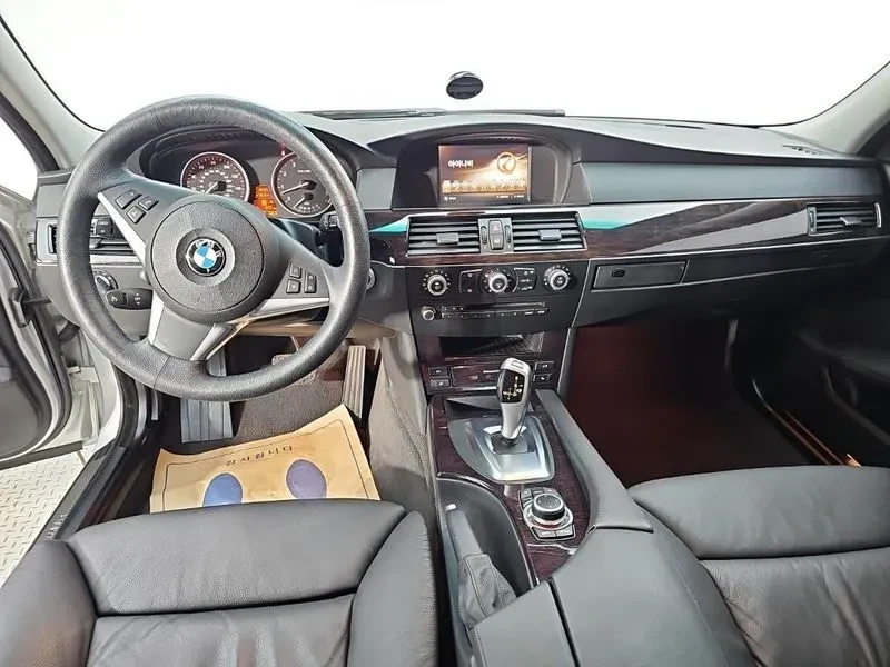 BMW 535 I 32K KM, снимка 5 - Автомобили и джипове - 56358834