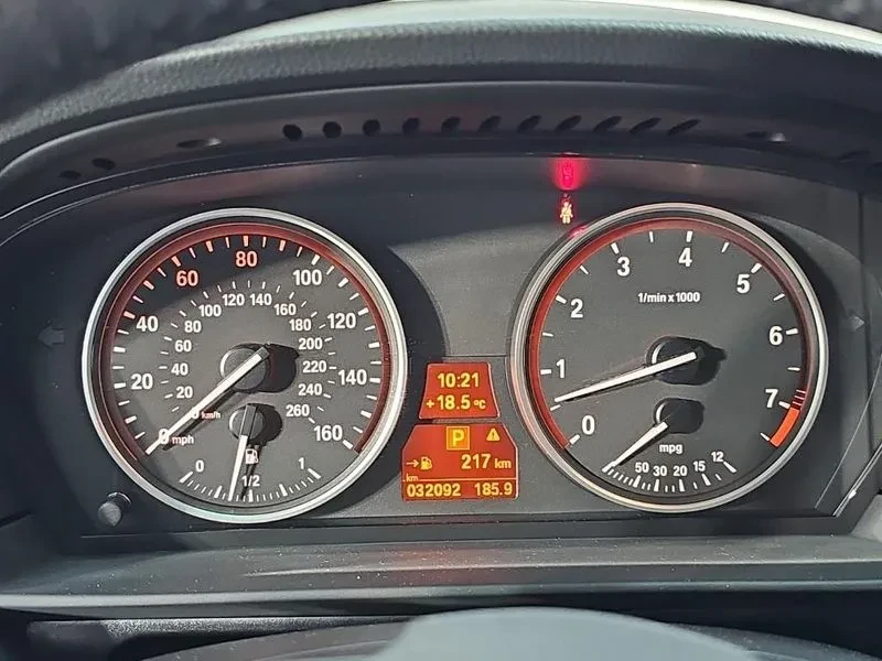 BMW 535 I 32K KM, снимка 7 - Автомобили и джипове - 56358834